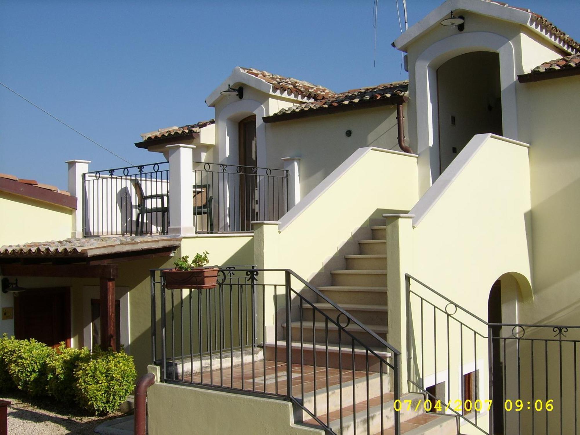 Albergo Villa Vittoria 로디가르가니코 외부 사진