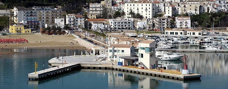 Albergo Villa Vittoria 로디가르가니코 외부 사진
