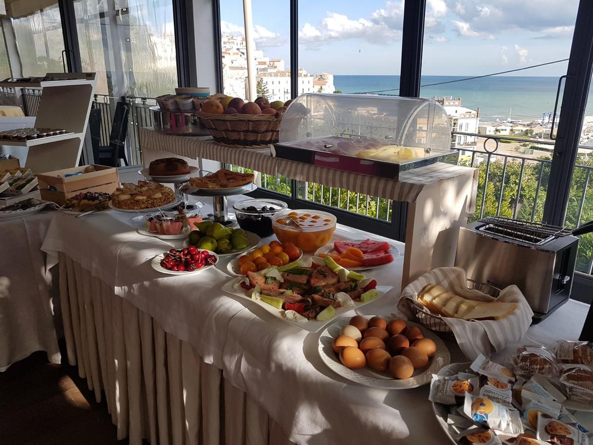 Albergo Villa Vittoria 로디가르가니코 외부 사진
